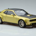 Dodge Challenger R/T Scat Pack Widebody 50. Jubiläum GT Spirit 1:18 GT411 Resin - image 4 of 6