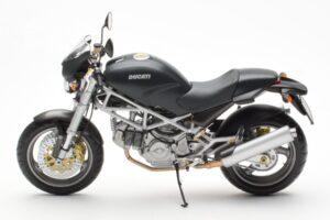 Ducati Monster M900 Schwarz Minichamps 1:12