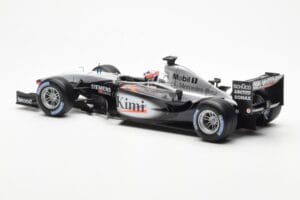 McLaren MP4/17D #6 K. Raikkonen F1 2003 Hot Wheels 1:18 B1650 Metall – Bild 4 von 6