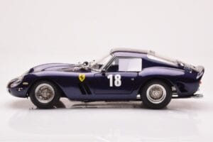 Ferrari 250 GTO Monterey Historic Races Laguna Seca 2004 CMC 1:18 M-255 Metall – Bild 3 von 7