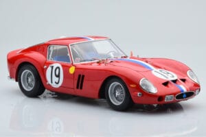 Ferrari 250 GTO #19 24 Hours of Le Mans 1962 Kyosho 1:18 08438A Metall – Bild 6 von 10