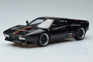 Ferrari 288 GTO Schwarz GT Spirit 1:18 GT876 Resin