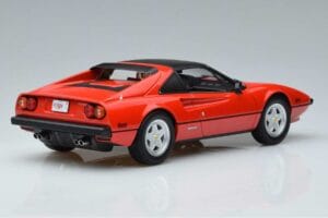 Ferrari 308 GTS Magnum P.I. Norev 1:18 187930 Metall – Bild 2 von 6