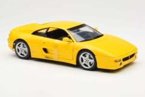 Ferrari F355 Berlinetta Gelb UT Models 1:18 180074021 Metall – Bild 4 von 6