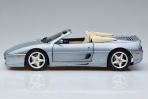 Ferrari F355 Spider Hot Wheels 1:18 23907 Metall – Bild 4 von 7