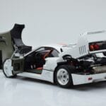 Ferrari F40 Perlweiss Italy Kyosho 1:18 - image 5 of 8