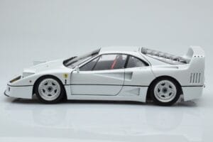 Ferrari F40 Perlweiss Kyosho 1:18 08416PW-G Metall – Bild 4 von 8