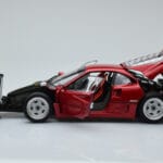 Ferrari F40 Rot Metallic Asia Exclusive Kyosho 1:18 - image 4 of 14