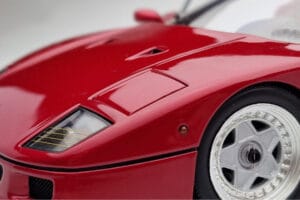 Ferrari F40 Rot Metallic Asia Exclusive Kyosho 1:18 08416RM-G Metall – Bild 9 von 14