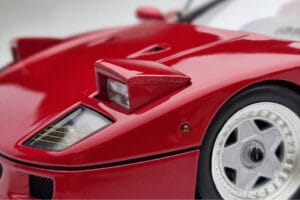 Ferrari F40 Rot Metallic Asia Exclusive Kyosho 1:18 08416RM-G Metall – Bild 10 von 14
