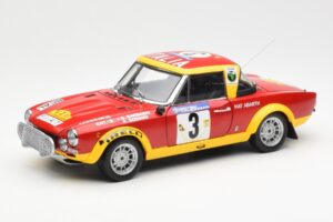 Fiat 124 Abarth #3 Barbasio / Sodano East African Safari Rally 1974 Sun Star 1:18