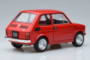 Fiat 126 Rot MCG 1:18 MCG18323 Metall – Bild 2 von 6