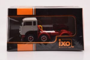 Fiat 690 T1 Weiss IXO 1:43 TR176 Metall – Bild 4 von 4