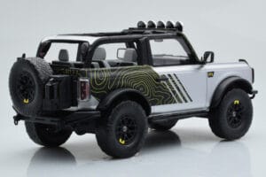 Ford Bronco RTR Iconic Silber GT Spirit 1:18 GT404 Resin – Bild 2 von 6
