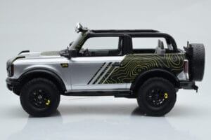 Ford Bronco RTR Iconic Silber GT Spirit 1:18 GT404 Resin – Bild 3 von 6