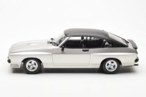 Ford Capri Mk2 X-Pack Silber MCG 1:18 MCG18349 Metall – Bild 3 von 6