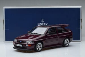 Ford Escort RS Cosworth Lila Norev 1:18 182778 Metall – Bild 6 von 6