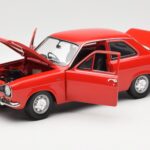 Ford Escort Mk1 RHD Rot Minichamps 1:18 - image 2 of 8