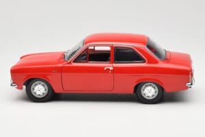 Ford Escort Mk1 RHD Rot Minichamps 1:18 150081070 Metall – Bild 4 von 8