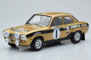 Ford Escort Mk1 RS1600 Night Version #1 R. Clark / J. Porter Rally Wales 1972 IXO 1:18