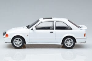 Ford Escort Mk4 RS Turbo S Weiss MCG 1:18 MCG18271 Metall – Bild 3 von 6