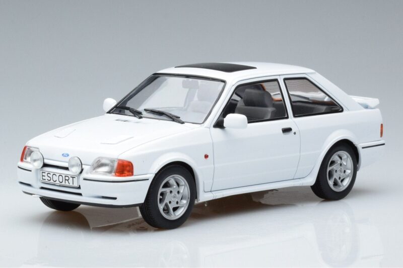 Ford Escort Mk4 RS Turbo S Weiss MCG 1:18 MCG18271 Metall