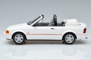 Ford Escort Mk4 XR3i Cabriolet Otto 1:18 OT398 Resin – Bild 3 von 6