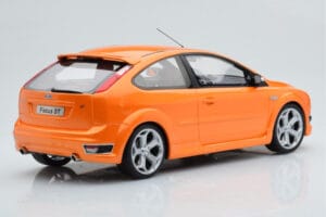 Ford Focus Mk2 ST 2.5 Electric Orange Otto 1:18 OT961 Resin – Bild 2 von 6