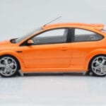 Ford Focus Mk2 ST 2.5 Electric Orange Otto 1:18 - image 3 of 6