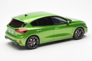 Ford Focus Mk5 ST Phase 2 Mean Grün Otto 1:18 OT450 Resin – Bild 2 von 6