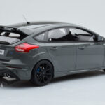 Ford Focus RS Mk3 Stealth Grau Otto 1:18 - image 2 of 6