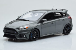 Ford Focus RS Mk3 Stealth Grau Otto 1:18