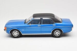 Ford Granada Mk1 Metallic Blau Matt Schwarz MCG 1:18 MCG18394 Metall – Bild 3 von 6