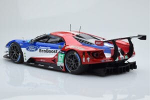 Ford GT Chip Ganassi Racing UK #67 M. Franchitti / A. Priaulx / H. Tincknell 24 Hours of Le Mans 2016 Minichamps 1:18 1551686 – Bild 5 von 6