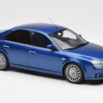 Ford Mondeo ST220 Performance Blau Otto 1:18 - image 4 of 6