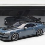 Ford Mustang Dark Horse Vapor Blau Metallic GT Spirit 1:18 - image 6 of 6