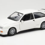 Ford Sierra RS RHD Weiss Minichamps 1:18