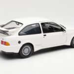 Ford Sierra RS RHD Weiss Minichamps 1:18 - image 3 of 8