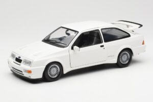Ford Sierra RS RHD Weiss Minichamps 1:18