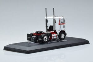 Freightliner COE Weiss IXO 1:43 TR128 Metall – Bild 2 von 6