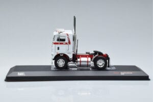 Freightliner COE Weiss IXO 1:43 TR128 Metall – Bild 3 von 6