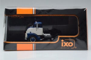 GMC 950 COE Blau Weiss IXO 1:43 TR150 Metall – Bild 6 von 6