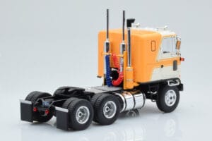 GMC Astro 95 Beige Weiss IXO 1:43 TR167 Metall – Bild 2 von 5
