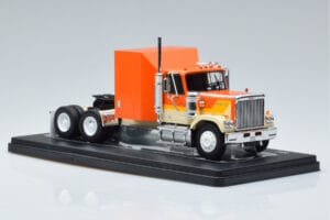 GMC General Orange IXO 1:43 TR129 Metall – Bild 4 von 6