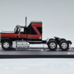 GMC General Rot Schwarz IXO 1:43 TR102 - image 3 of 6