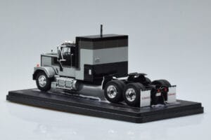 GMC General Silber Schwarz IXO 1:43 TR117 Metall – Bild 5 von 6