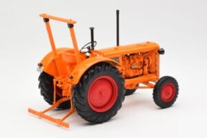 Hanomag R28 Ackerschlepper Minichamps 1:18 109153072 Metall – Bild 2 von 6
