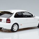 Honda Civic Type R EK9 Weiss Otto 1:18 OT264 Resin - image 2 of 7