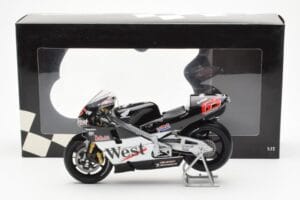 Honda NSR500 West Honda Pons #65 L. Capirossi 500cc World Championship 2001 Minichamps 1:12 122016165 Metall – Bild 4 von 4