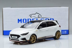 Hyundai i30 N PD Atlas Weiss MCG 1:18 MCG18376 Metall – Bild 6 von 6